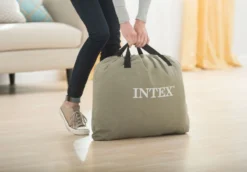 Intex Pillow Rest Raised Luchtbed - Eenpersoons -Buiten Kamperen Verkoop 1320 1900 64122 inuse1 2017 300