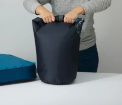 Therm-A-Rest MondoKing 3D 11.0 L Zelfopblazende Slaapmat -Buiten Kamperen Verkoop 1645 1900 13225 thermarest mondoking marine large pumpsack detail