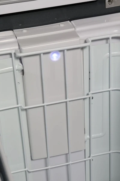 Engel MT45F-V compressor koelbox - 40 liter Engel MT45F-V Compressor Koelbox - 40 Liter -Buiten Kamperen Verkoop 1900 1267 mt35f v detail6 1