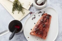 Barbecook Sauspan Met Marinadeborstel 3 Barbecook Sauspan Met Marinadeborstel -Buiten Kamperen Verkoop 900 1350 bc acc 7211 sf 04 hr