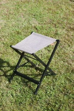 Bo-Camp Urban Outdoor Croydon Kruk - Taupe 3 Bo-Camp Urban Outdoor Croydon Kruk - Taupe -Buiten Kamperen Verkoop 900 600 1467310 06